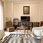 Nik Cougar Apartmnet Apartamento *