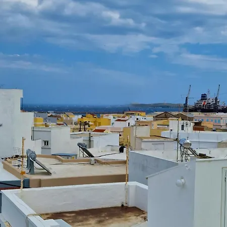 Nick Cougar Apartmnet * Ermoupoli