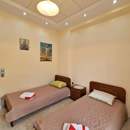 Nick Cougar Apartmnet