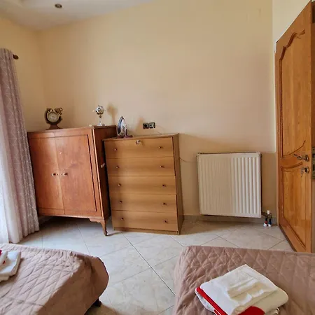 Nick Cougar Apartmnet Daire