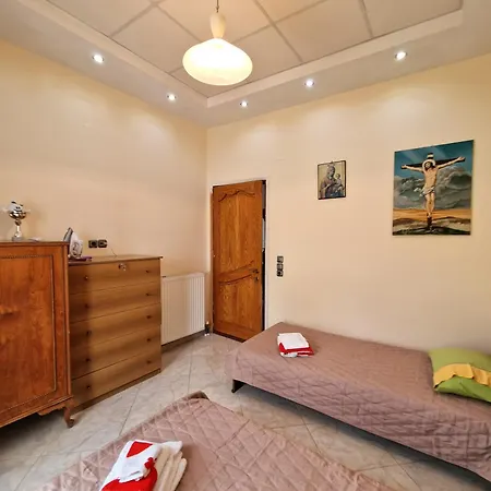 Nick Cougar Apartmnet * Ermoupoli