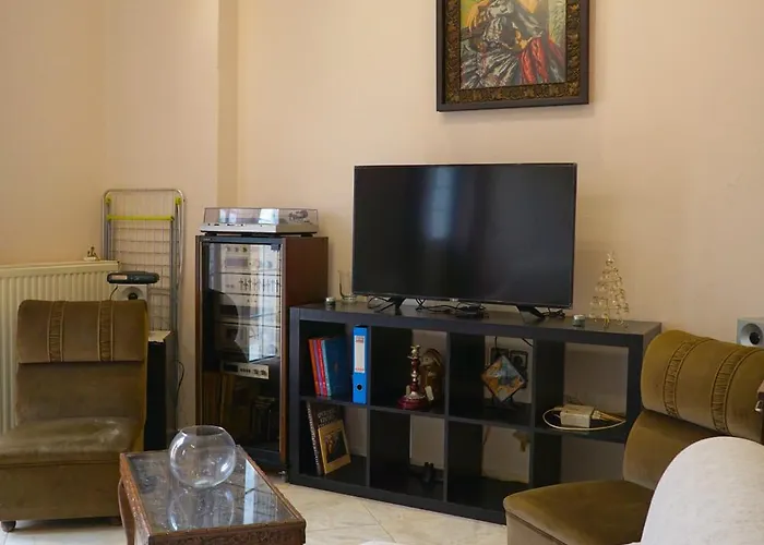 Nick Cougar Apartmnet Apartamento Ermoupoli